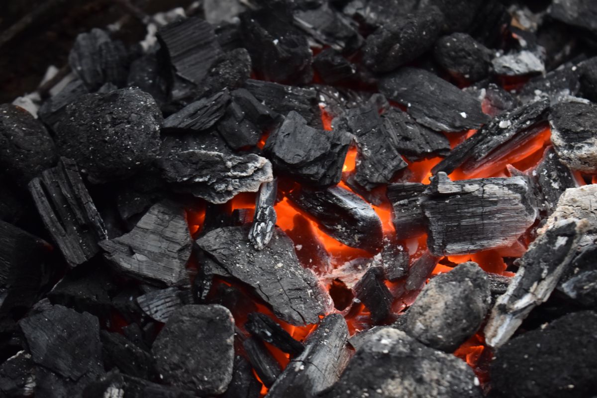 Wysokokaloryczny węgiel ze skład opału w okolicy Luboń to niecały czynnik jak oszczędzić ogrzać twoje biuro.